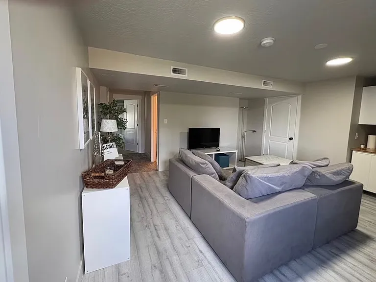4414 W Bartlett Dr — Photo 2