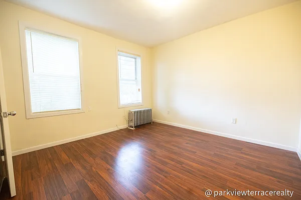 Rented by Sorensens Parkview Terrace Real Estate Inc | media 9