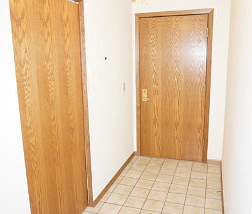 4th image of 1666 Coffman St APT 318