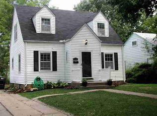 1034 SW Medford Ave, Topeka, KS 66604