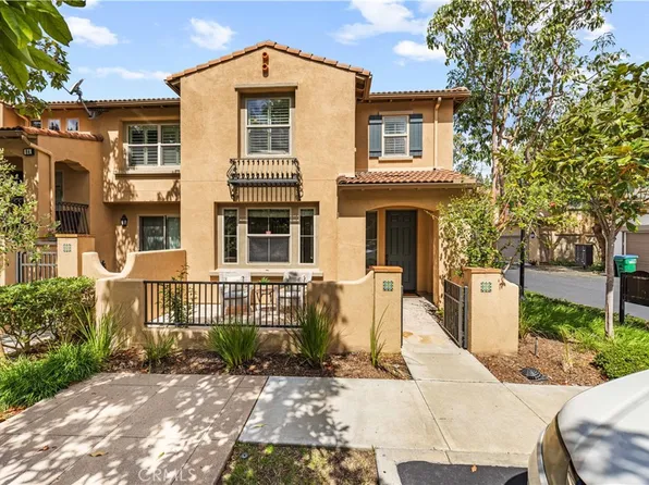 66 Hedge Bloom, Irvine, CA 92618