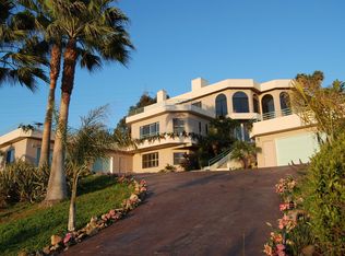 7412 Cadencia St, Carlsbad, CA 92009