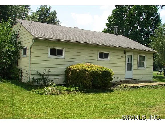 1208 Broadway Ave photo 1
