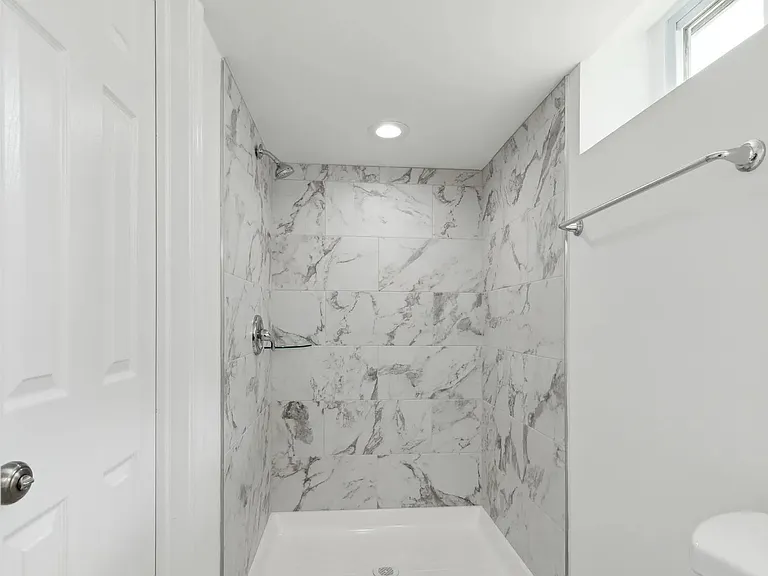 5522 Lanham Way — Photo 49