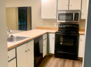 6051 137th Ave NE #330, Redmond, WA 98052