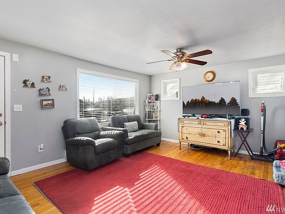 4th image of 13543 35th Ave S