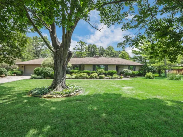 13450 Commercial Point Rd, Ashville, OH 43103