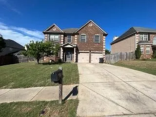 553 Ernestine Fls — Photo 1