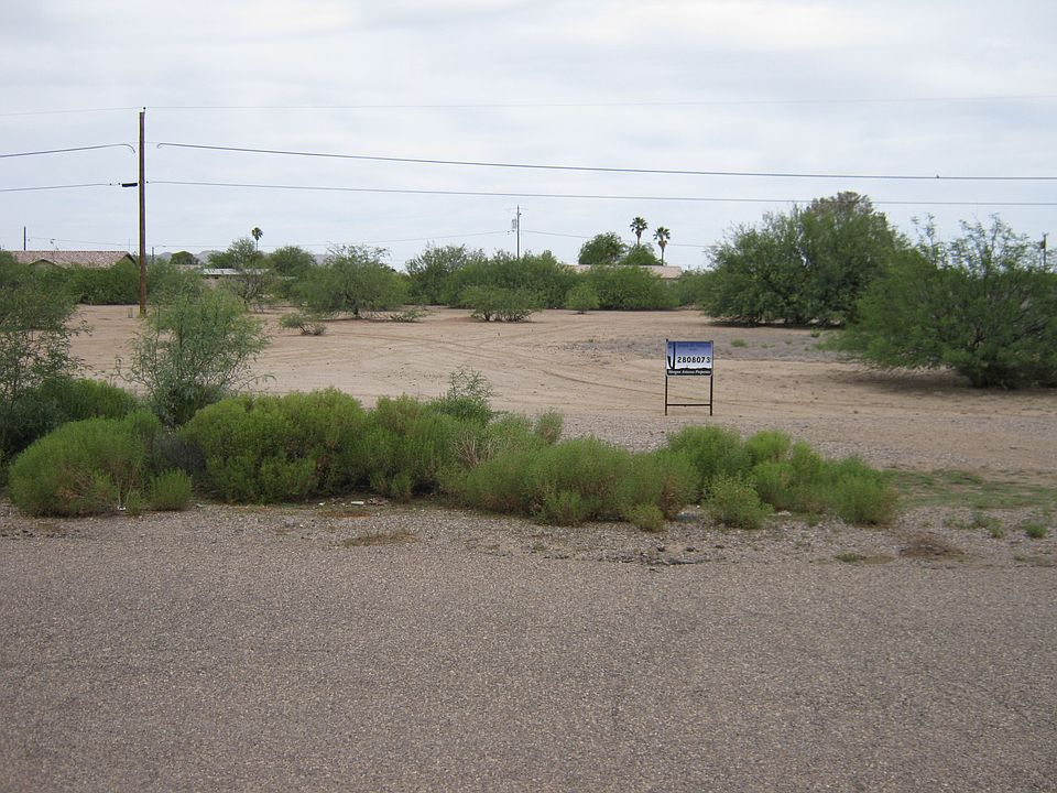 2nd image of 407x N. Turquoise Dr.