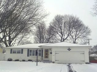 101 Verstreet Dr, Rochester, NY 14616