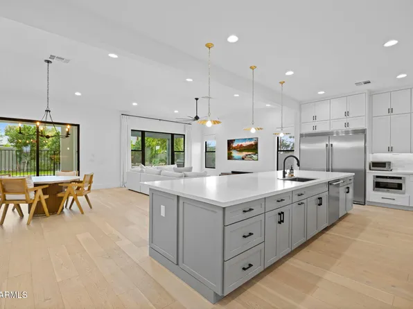 4145 N 42nd Place, Phoenix, AZ 85018