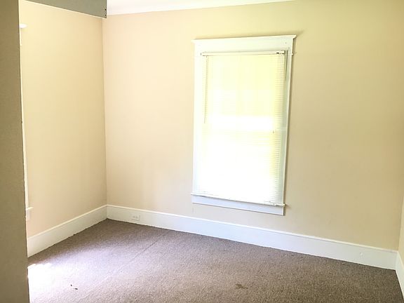 4th image of 807 Grace Ave