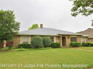 2306 Silver Holly Ln, Richardson, TX 75082