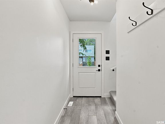 4th image of 1220 H Avenue N