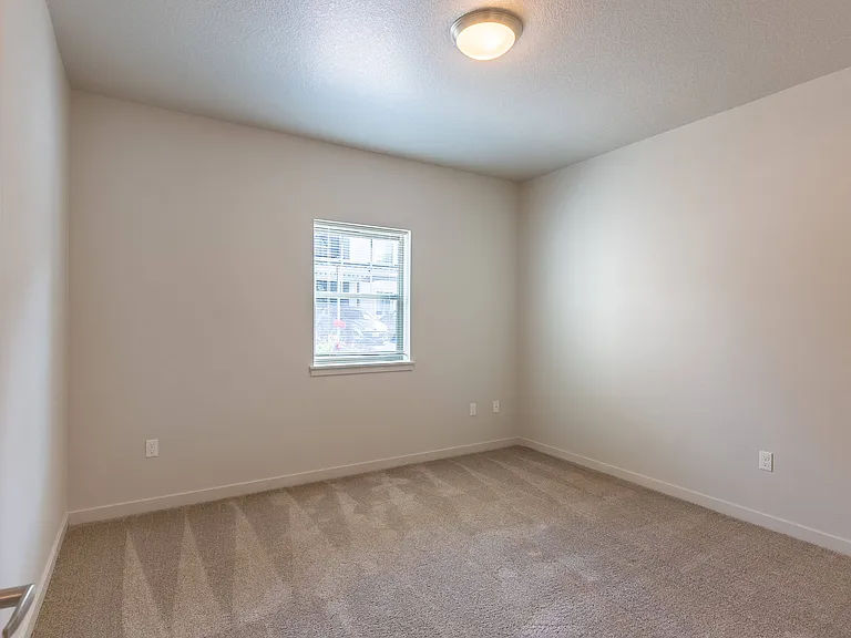 Sandyplace Apartment Homes — Photo 29