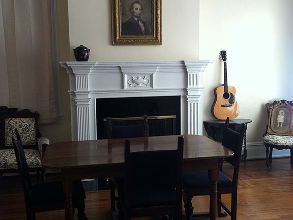 2nd image of 1614 Monument Ave APT 1