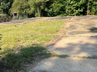 Scanlon Dr, Jackson, MS 39204