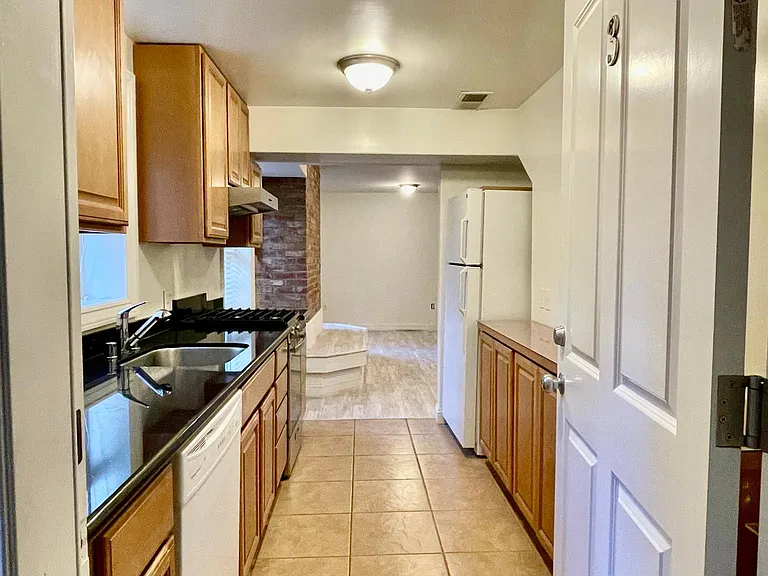 333 G St #3 — Photo 3