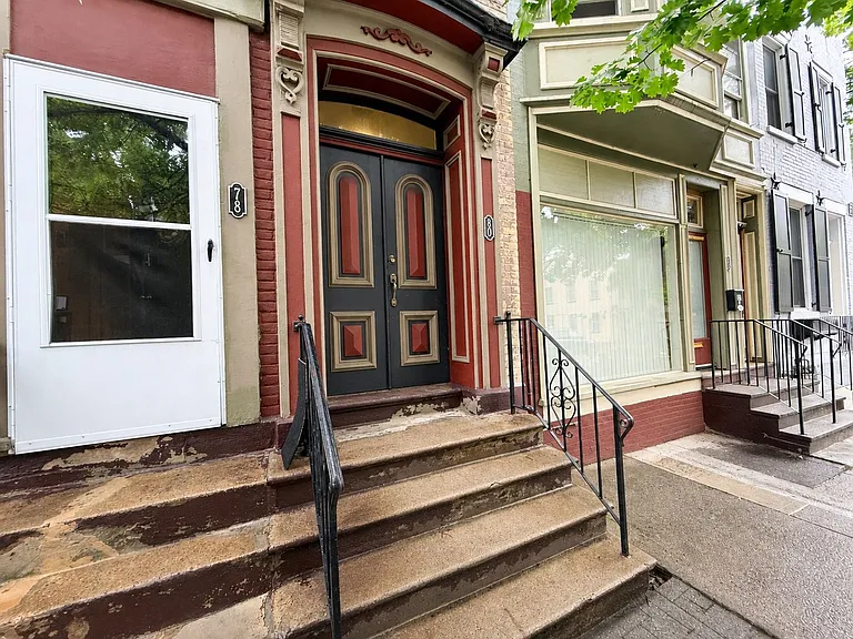 80 N 4th St #4 — Photo 3