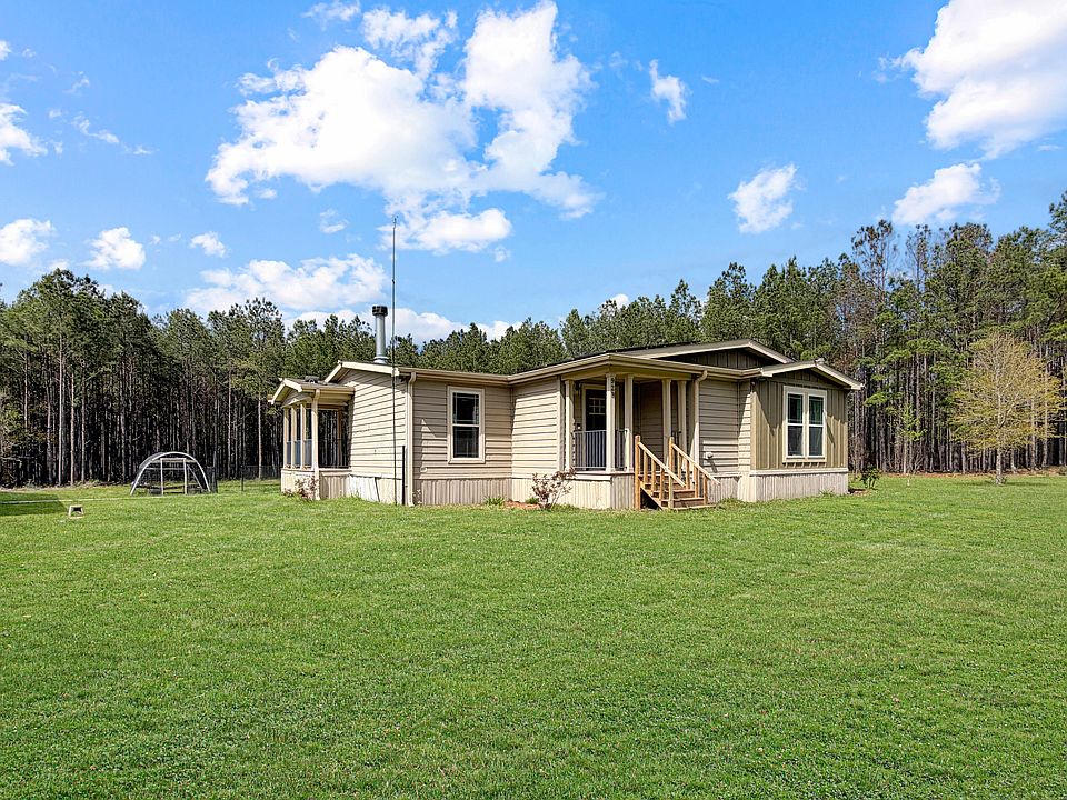 1st image of 929 Musselwhite Rd