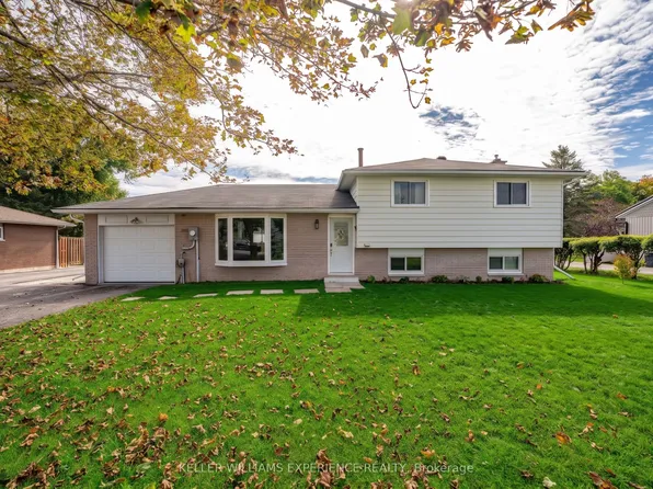 2341 Sunnidale Rd, Springwater, ON L0M 1T2
