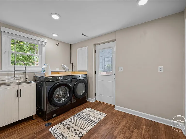 325 Hemlock Ln — Photo 20