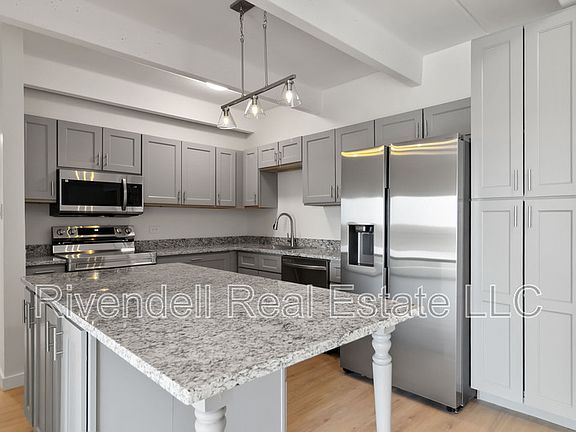 2nd image of 130 N Pearl St APT 1002