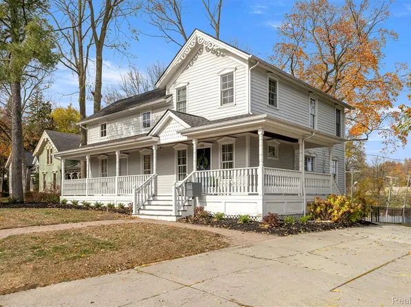 116 Randolph St, Northville, MI 48167