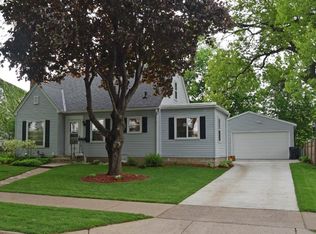 674 Hoyt Ave E, Saint Paul, MN 55106