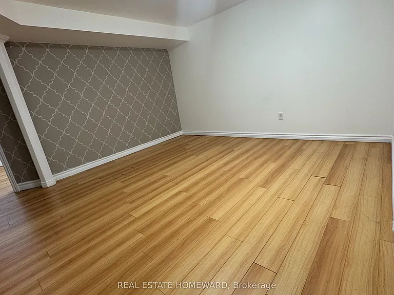 30 Marchington Cir #BASEMENT — Photo 8