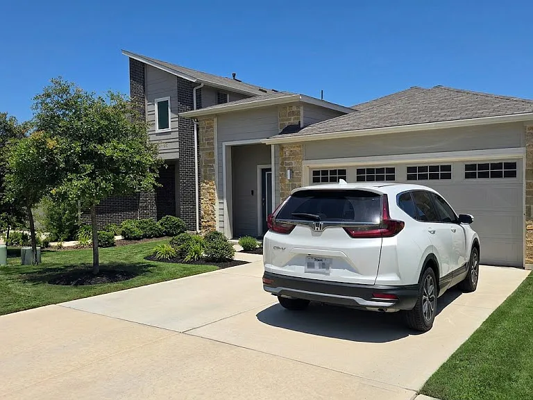 224 Millbrook Blvd — Photo 2