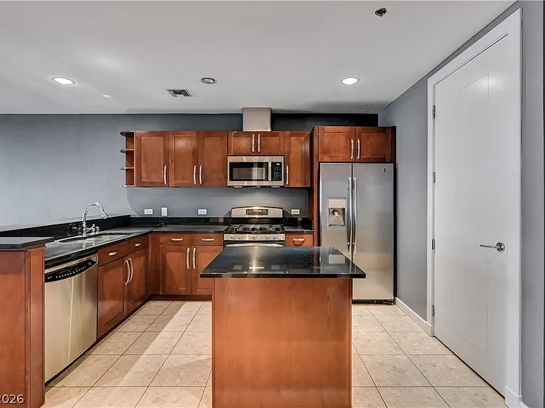4575 Dean Martin Dr #1811 — Photo 13