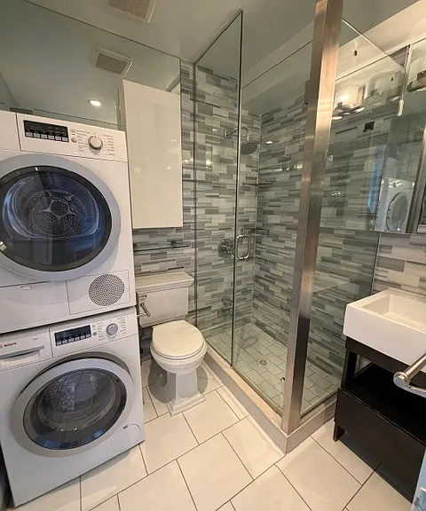158 Avenue C #6 — Photo 2