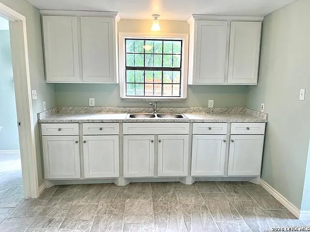 1 bed, 1.0 bath, 548 sqft, $1,000 — Photo 3