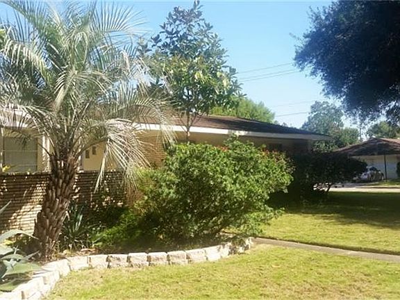4th image of 3119 Edmonton Dr