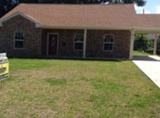 2021 Perry Ave, Groves, TX 77619