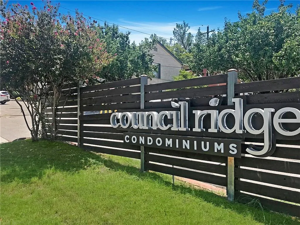 1 bed, 1.0 bath, 732 sqft, $1,475 — Photo 1