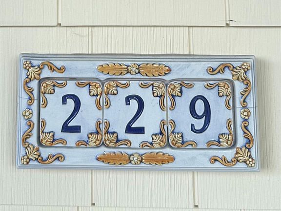 5th image of 229 Alexander Avenue