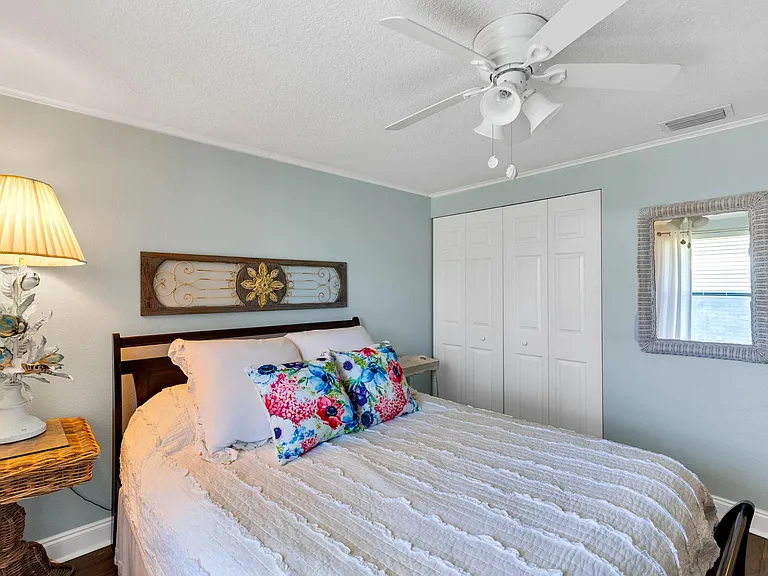 91 Heather Point Ct #91 — Photo 16