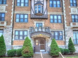 4366 Maryland Ave APT 211, Saint Louis, MO 63108