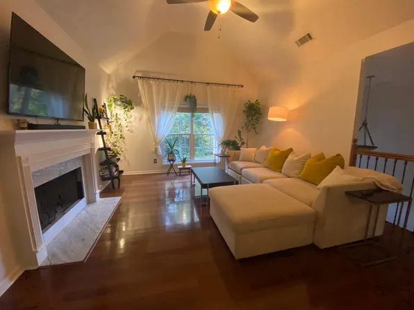 1139 Parkwood Trce #1, Stone Mountain, GA 30083