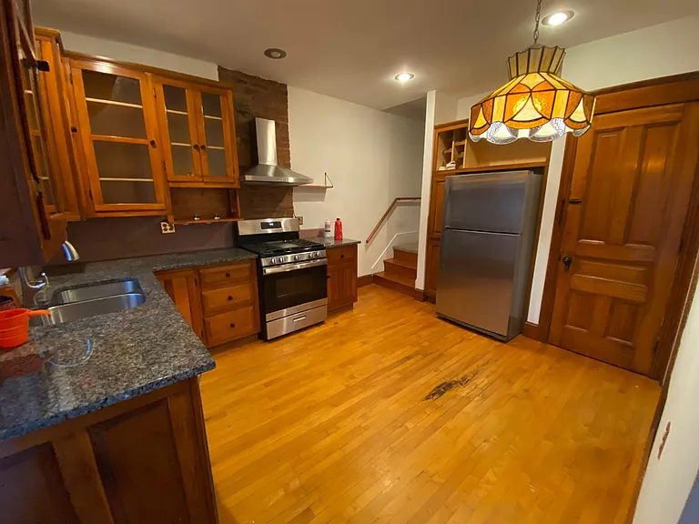 54-56 Butler St #54 — Photo 6