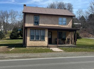 1514 State Route 106, Clifford Township, PA 18407
