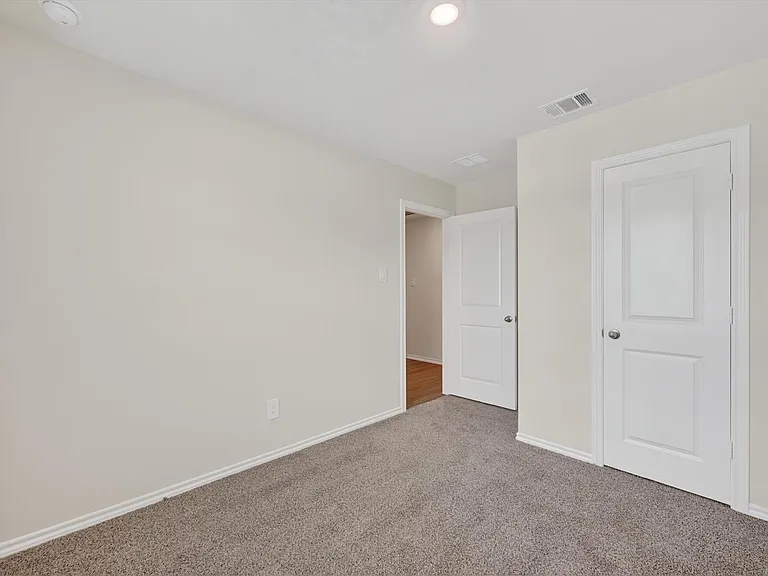 3918 Applewood Trl — Photo 11