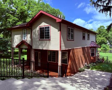 236 Forest Dr, Island Lake, IL, 60042