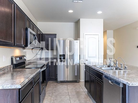 5th image of 2383 E Alida Trl