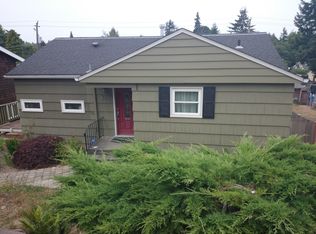 3239 46th Ave SW, Seattle, WA 98116