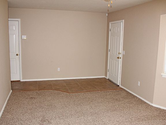 4th image of 2701 Soaring Eagle Dr
