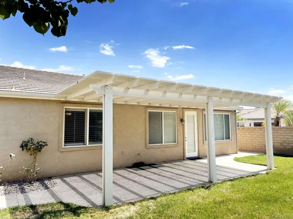 595 Parnevik Dr, Hemet, CA 92545