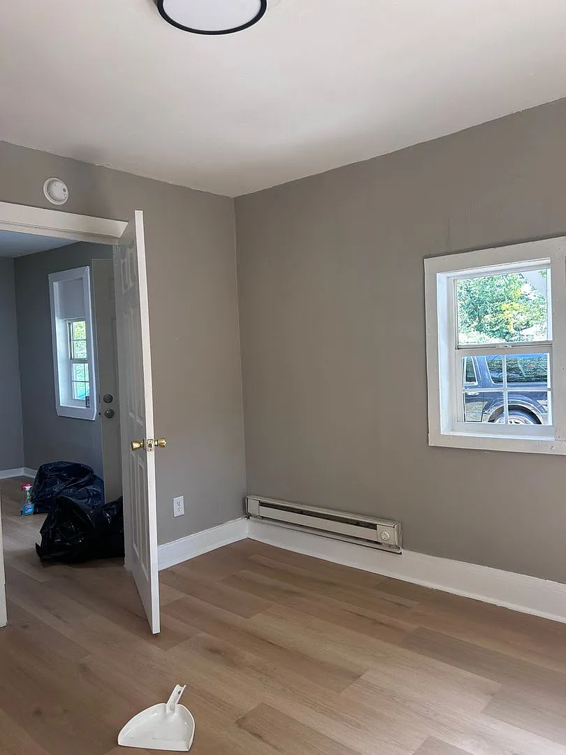 Two Bedroom Home in Chattanooga — Photo 3